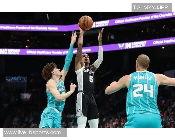 媒体人分析广东队艰难策略胡明轩状态回暖令人振奋