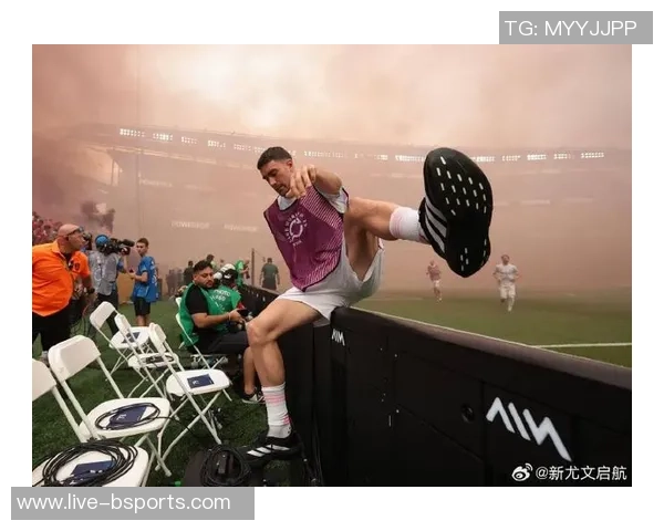 弗拉霍维奇重返尤文图斯医疗中心进行体检准备复出